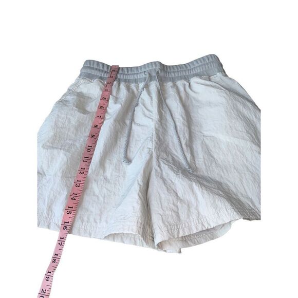 Fabletics Jemma Shorts  - Picture 8 of 11